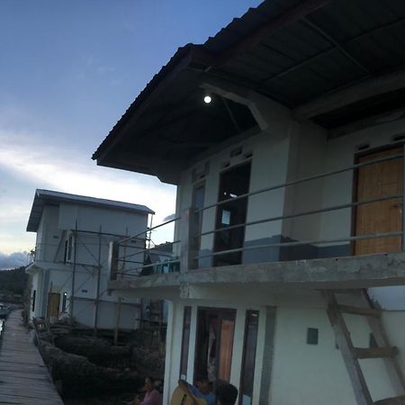 Ora Komodo Home Stay Exterior foto